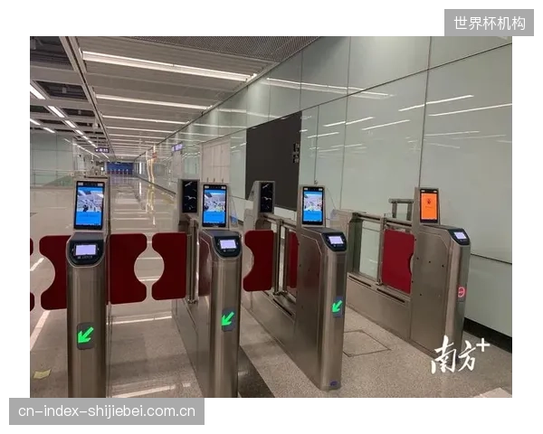深圳高校体育馆部署人脸识别与在线预约，缓解了高峰期场馆资源紧张状况