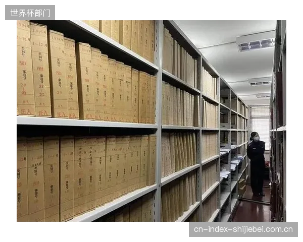 面对高昂的改造成本，那些80、90年代建设的老旧体育场馆该如何避免被数字化时代彻底抛弃？